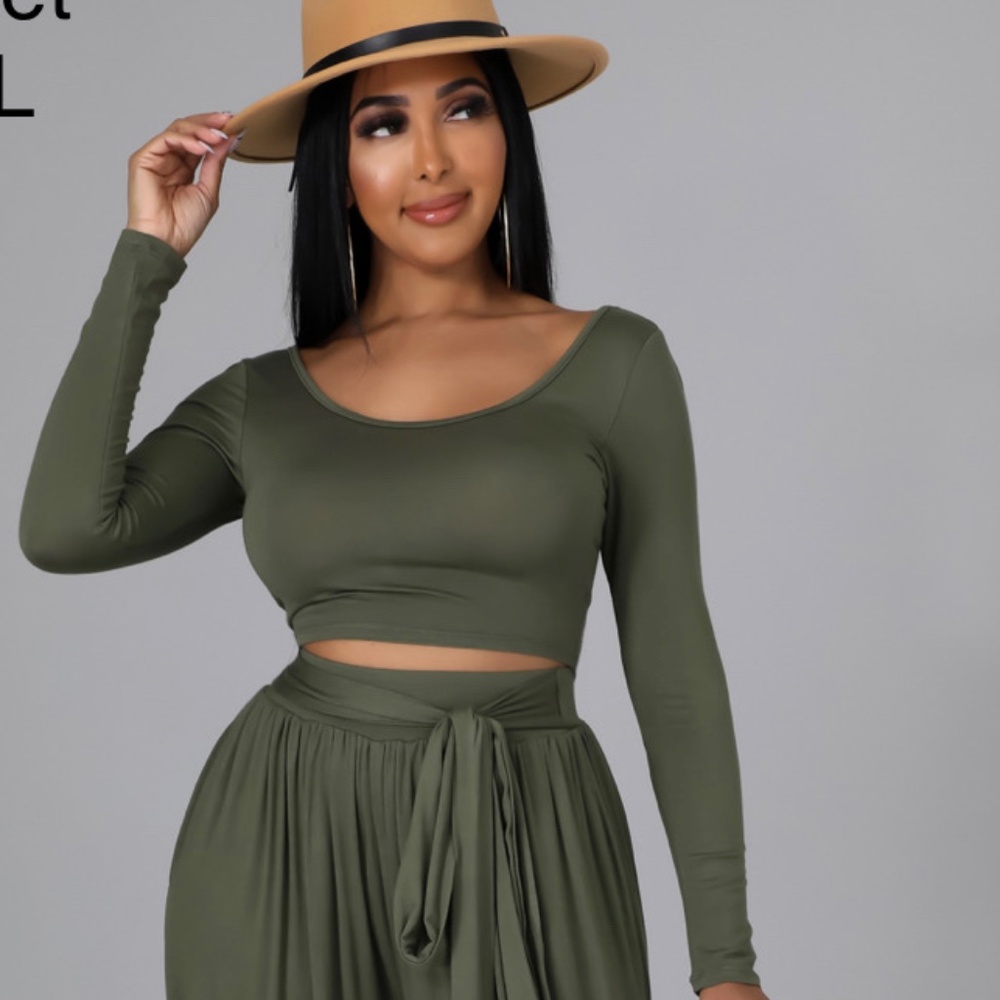 2 PIECE CASUAL SET